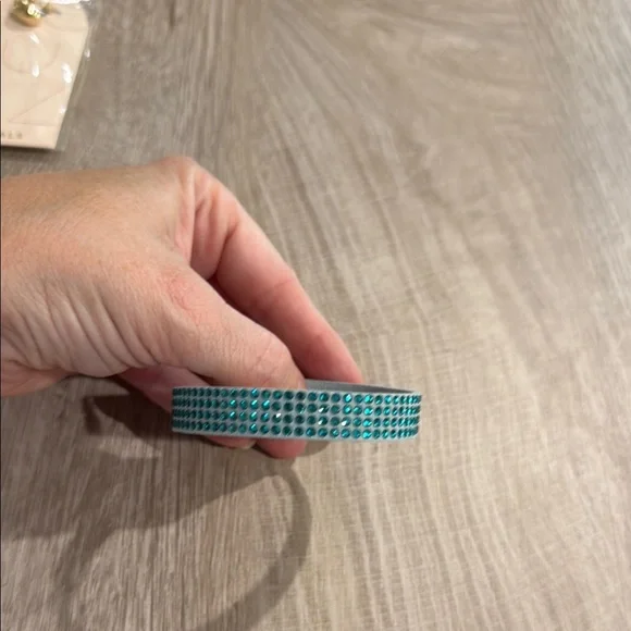 Touchstone Swarovski Crystal Blue Bracelet NWOB - Picture 3 of 3